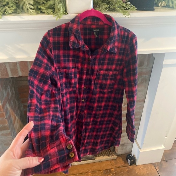 Forever 21 Medium Flannel Button Down Shirt - Picture 2 of 5